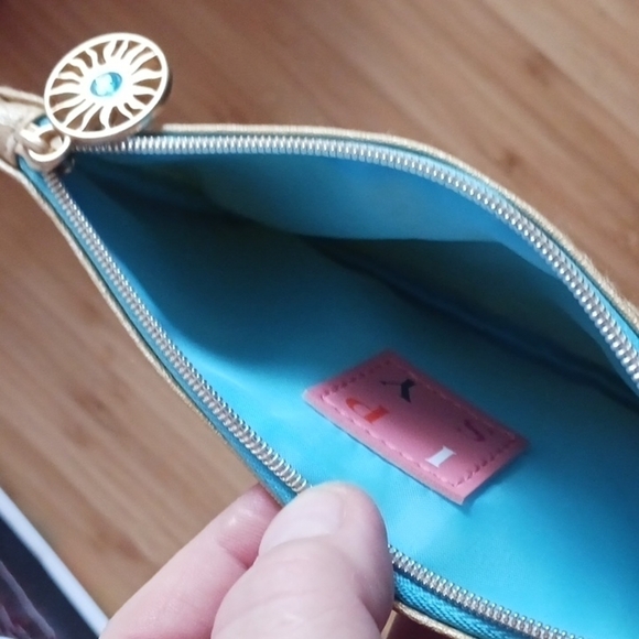 IPSY COSMETIC SET 0F 3 BAGS - Picture 6 of 7